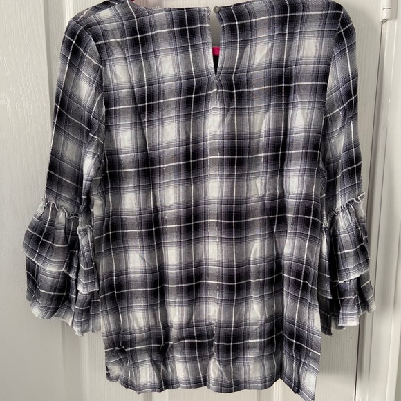 Plaid Ruffle Blouse - Picture 4 of 5